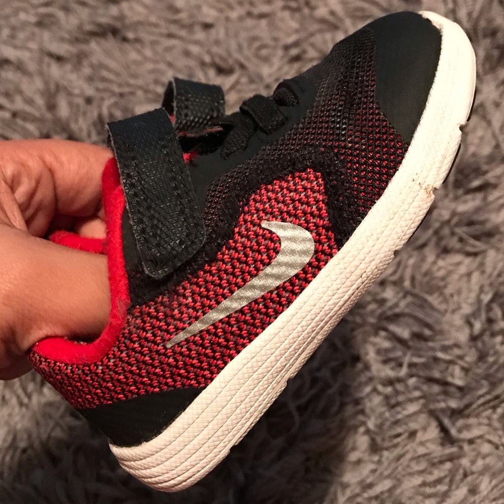 Toddler Nike sneakers